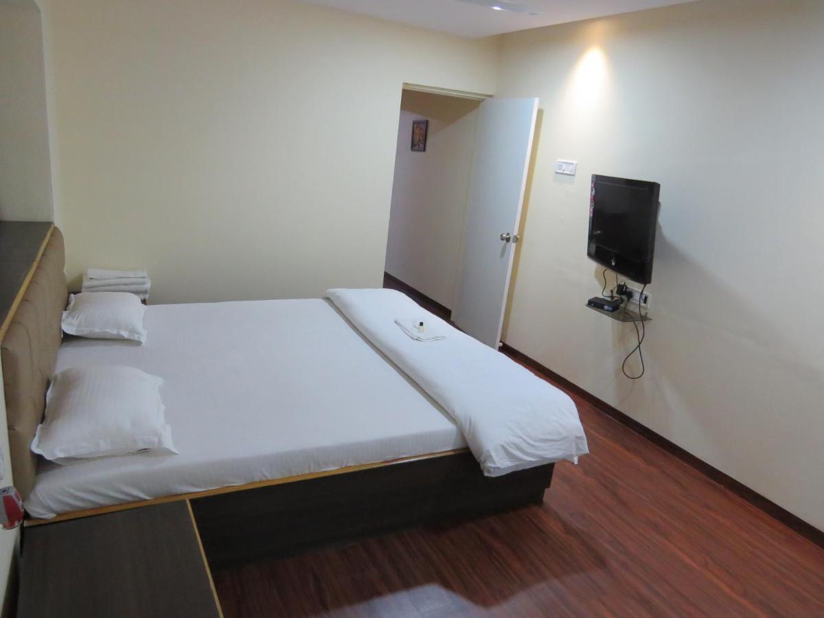 Apple Tree Apartments Koregaon Park Pune Luaran gambar