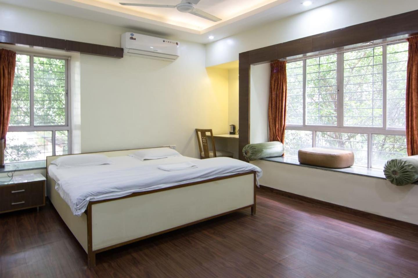 Apple Tree Apartments Koregaon Park Pune Luaran gambar