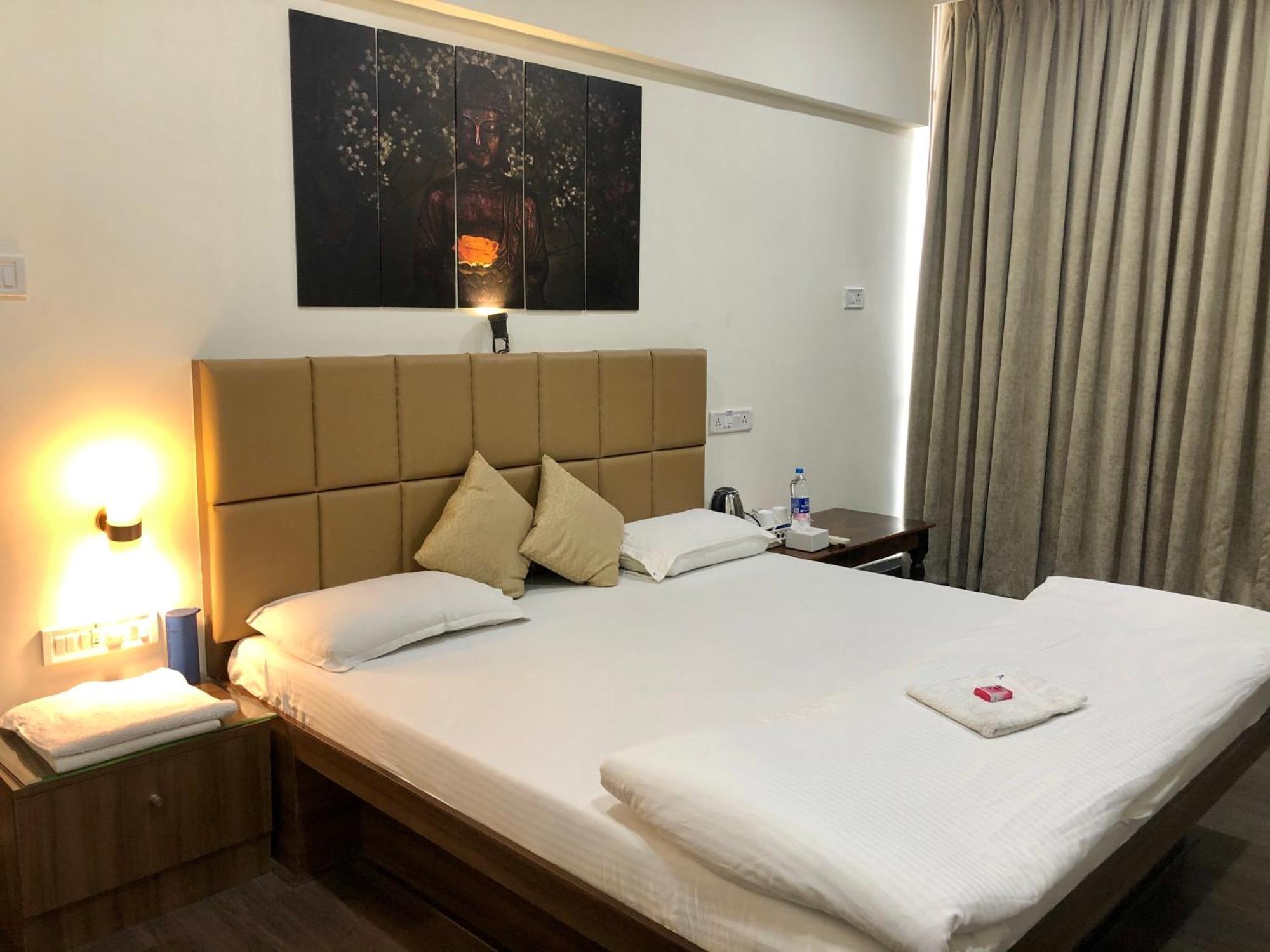 Apple Tree Apartments Koregaon Park Pune Luaran gambar